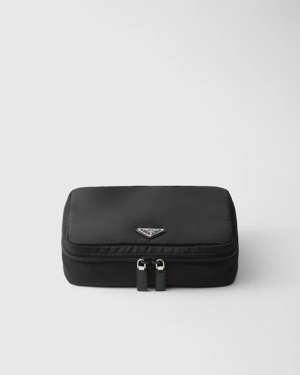 Medium Re-Nylon-Reißverschluss-Pouch