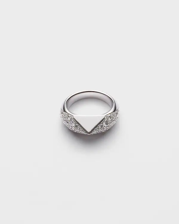 Eternal Gold Ring aus Weißgold mit Diamanten