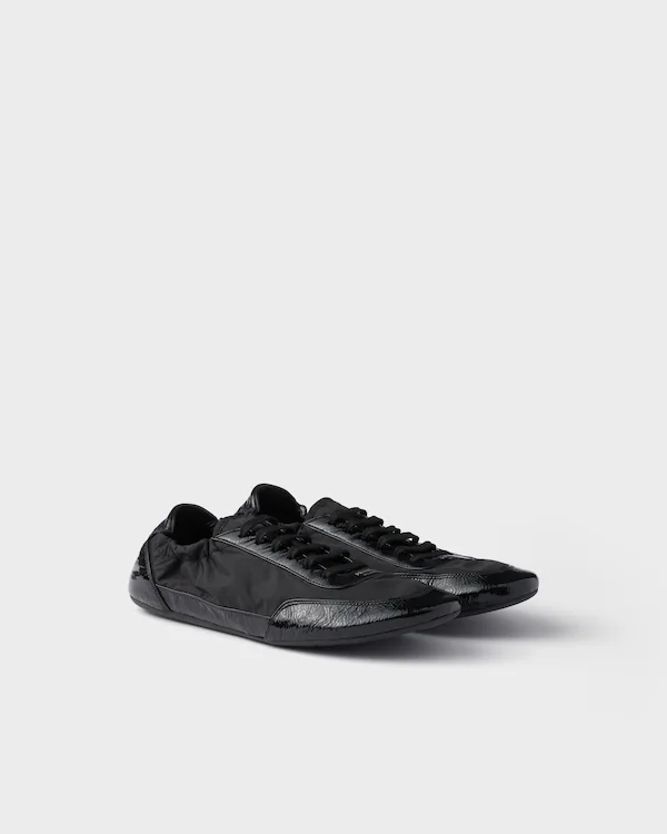 Sneaker aus Re-Nylon und Leder