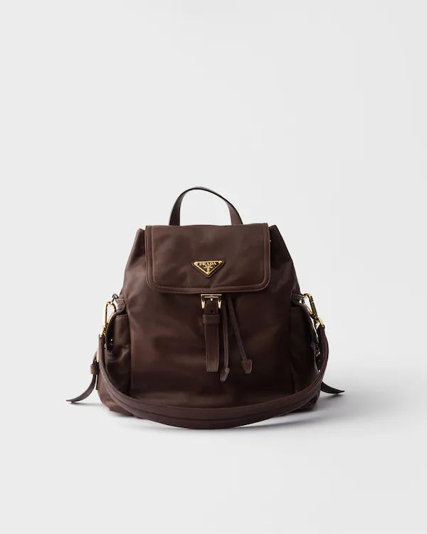 Prada Explore Medium Rindschaffen-Rucksack